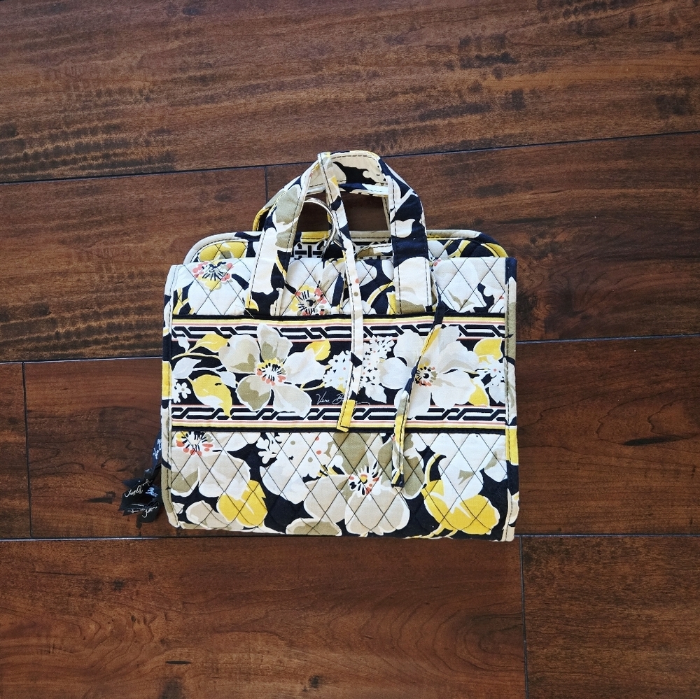 Vera Bradley English Meadow Yellow Hanging Organizer Travel Cosmetic Case Bag - Picture 2 of 11